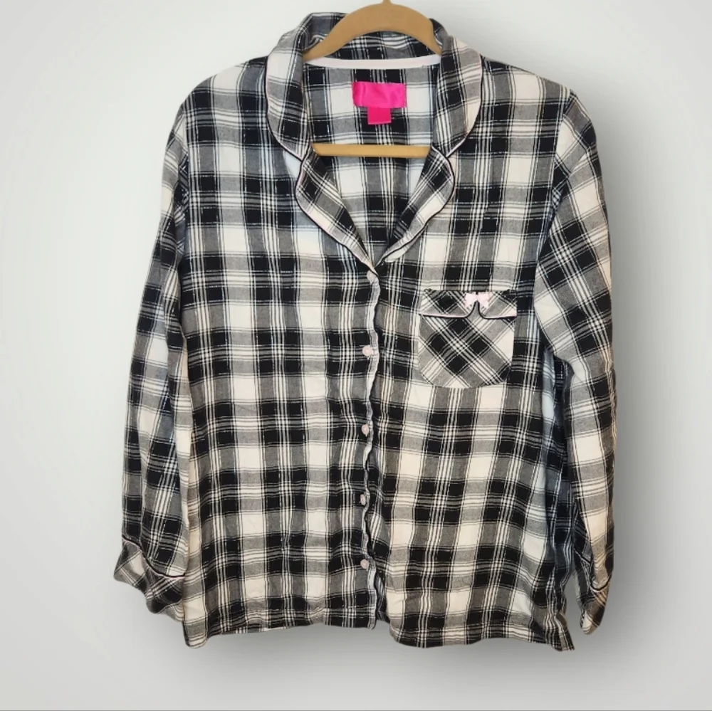 Victoria Secret Plaid Black and White women 2 piece Pajamas size M